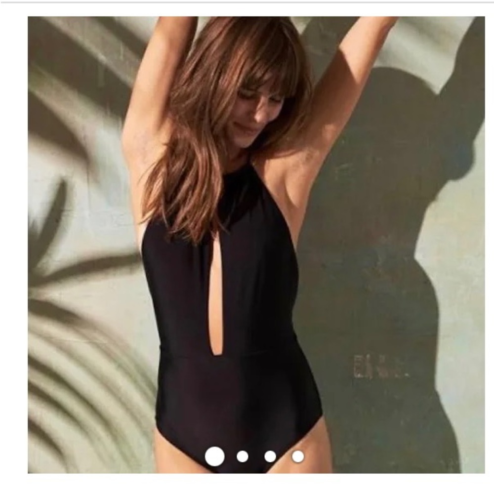 Aerie halter black one piece size M